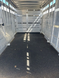 Used 2021 Featherlite 28' Combo