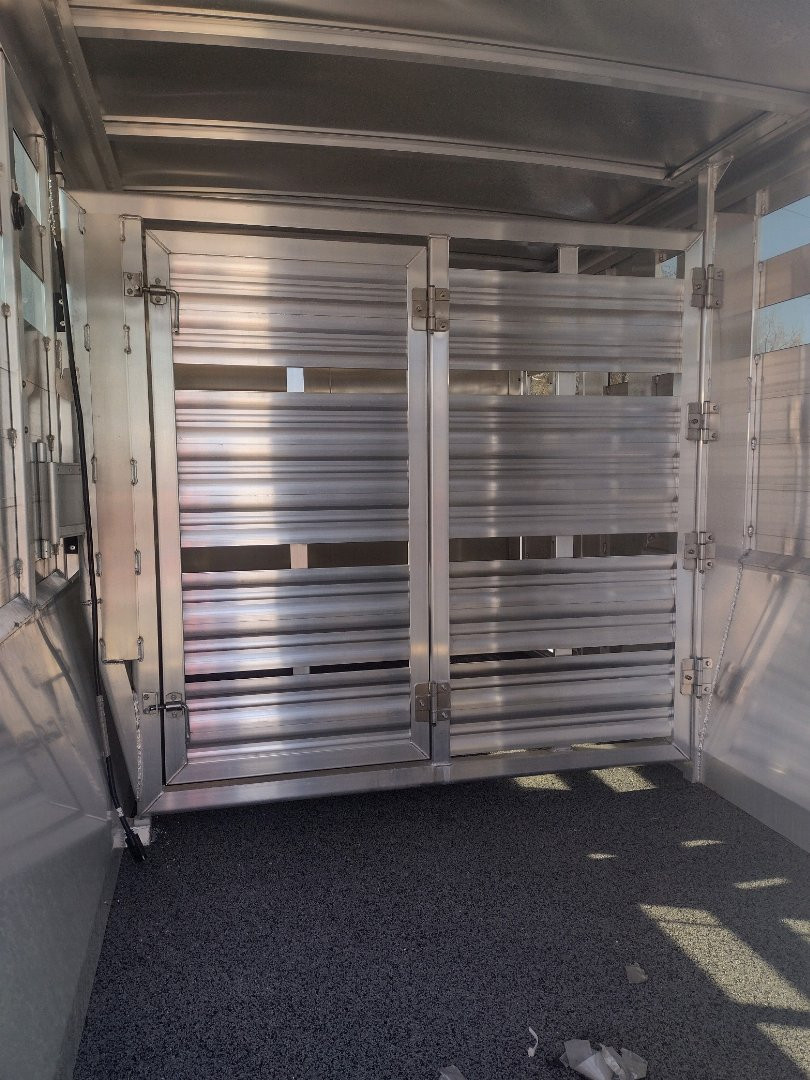 New 2024 Featherlite 20' Combo Model 8413