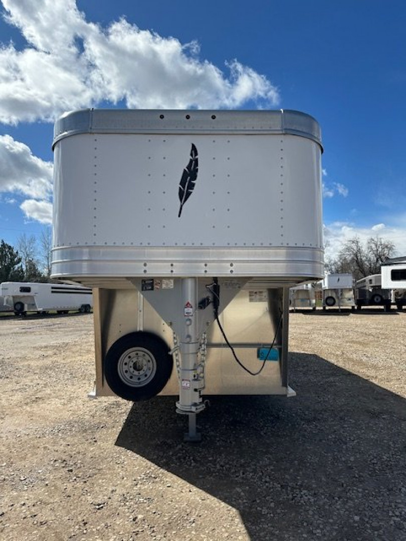 New 2025 Featherlite 24' Combo 8413