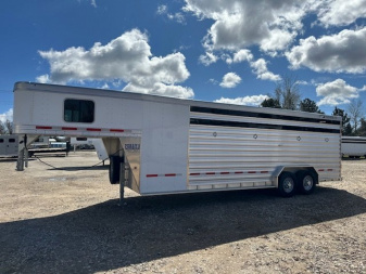 New 2025 Featherlite 24' Combo 8413