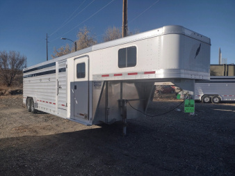 Used 2022 Featherlite 28' Combo Model 8413