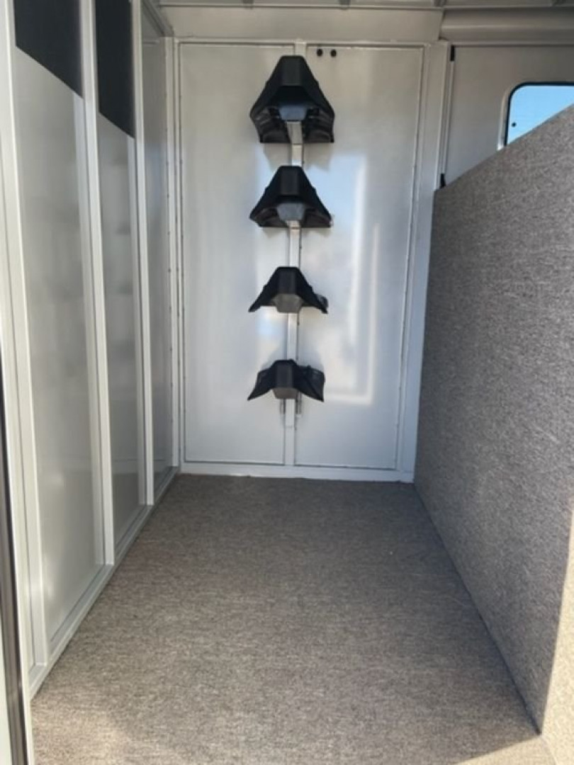New 2023 Titan 24' Combo
