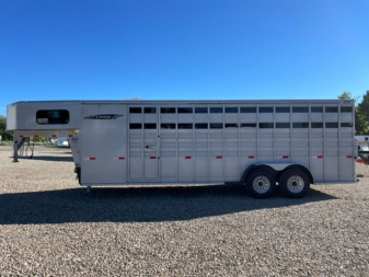 New 2023 Titan 24' Combo