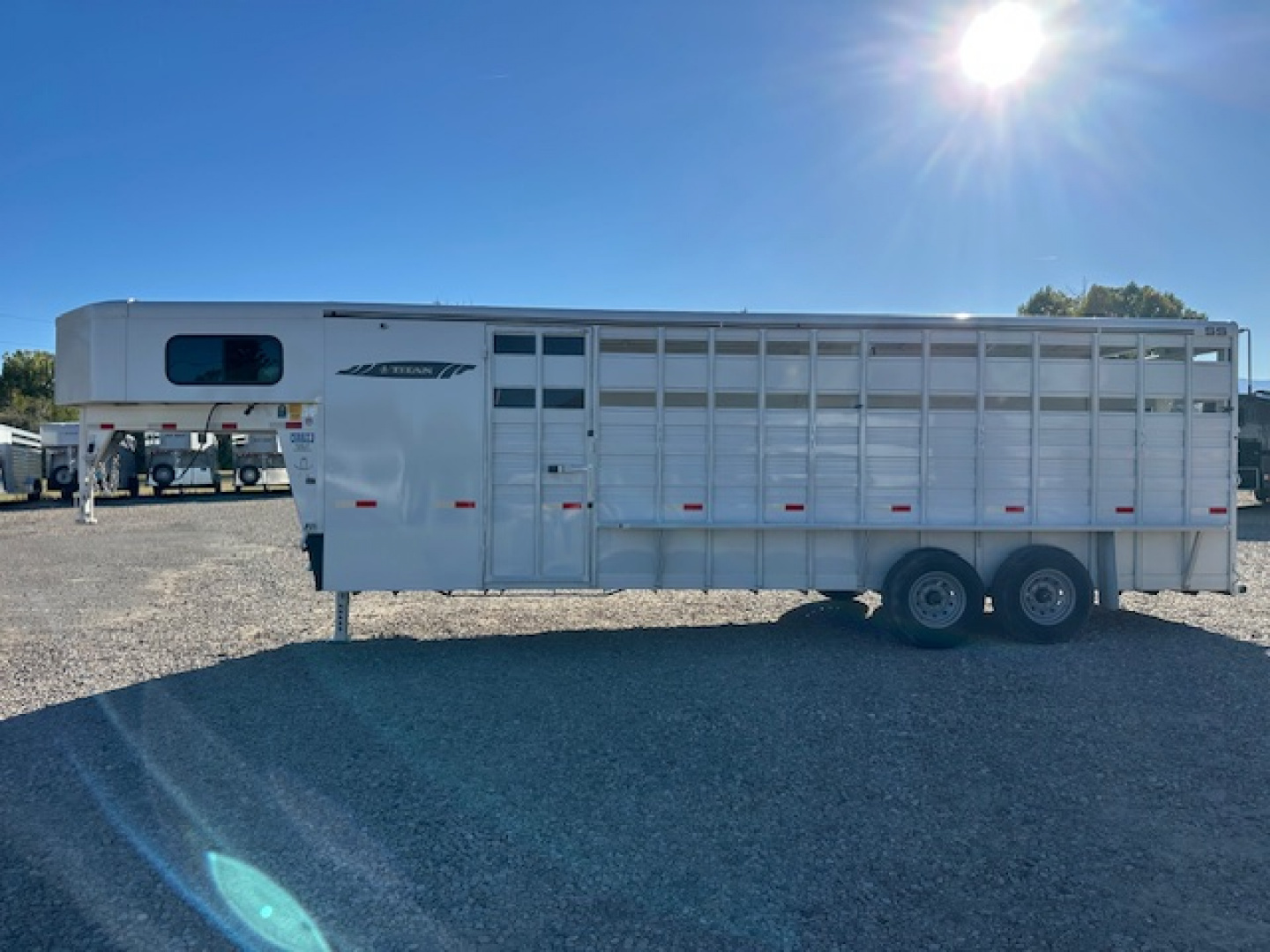 New 2023 Titan Trailer 24' Combo DEMO