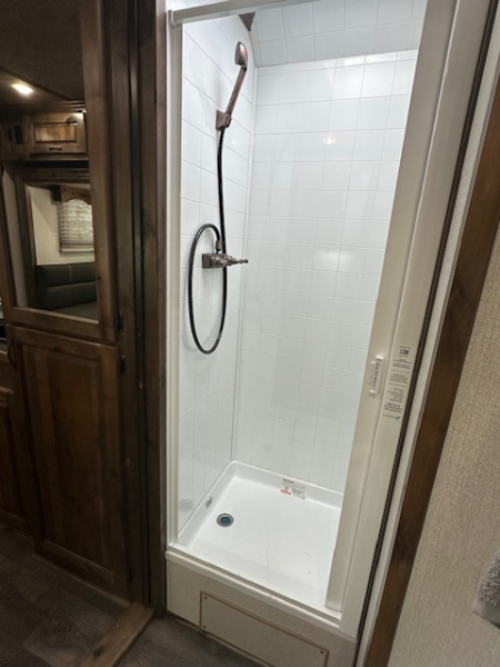 New 2024 Trails West 36' Classic 5 Horse 12x12 LQ w/ Slide Out