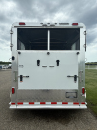 New 2026 4-Star 2H BP Straight Horse Trailer