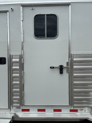 New 2026 4-Star 2H BP Straight Horse Trailer
