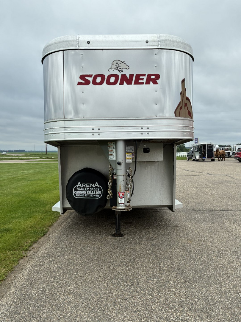 Used 2018 Sooner 20' Stock/Combo Horse Trailer