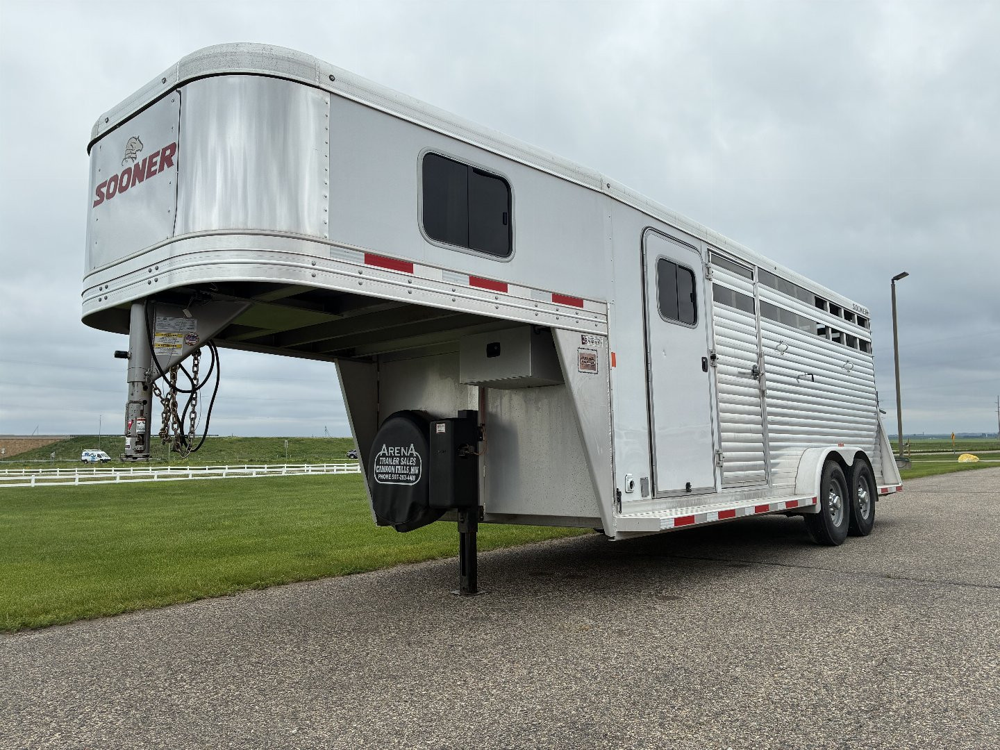 Used 2018 Sooner 20' Stock/Combo Horse Trailer