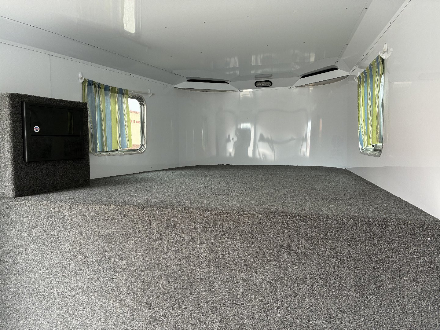 Used 2018 Sooner 20' Stock/Combo Horse Trailer