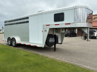 Used 2018 Sooner 20' Stock/Combo Horse Trailer