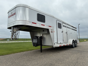 Used 2018 Sooner 20' Stock/Combo Horse Trailer