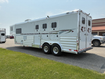 Used 2007 4-Star Trailers 3H 11'LQ Horse Trailer