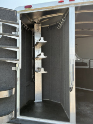 Used 2007 4-Star Trailers 3H 11'LQ Horse Trailer