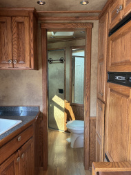 Used 2007 4-Star Trailers 3H 11'LQ Horse Trailer