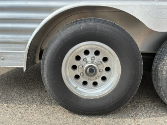 Used 2023 SMC 3H 9'LQ Horse Trailer