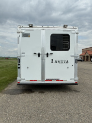 Used 2018 Lakota 4H 9'LQ Horse Trailer