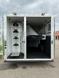Used 2018 Lakota 4H 9'LQ Horse Trailer