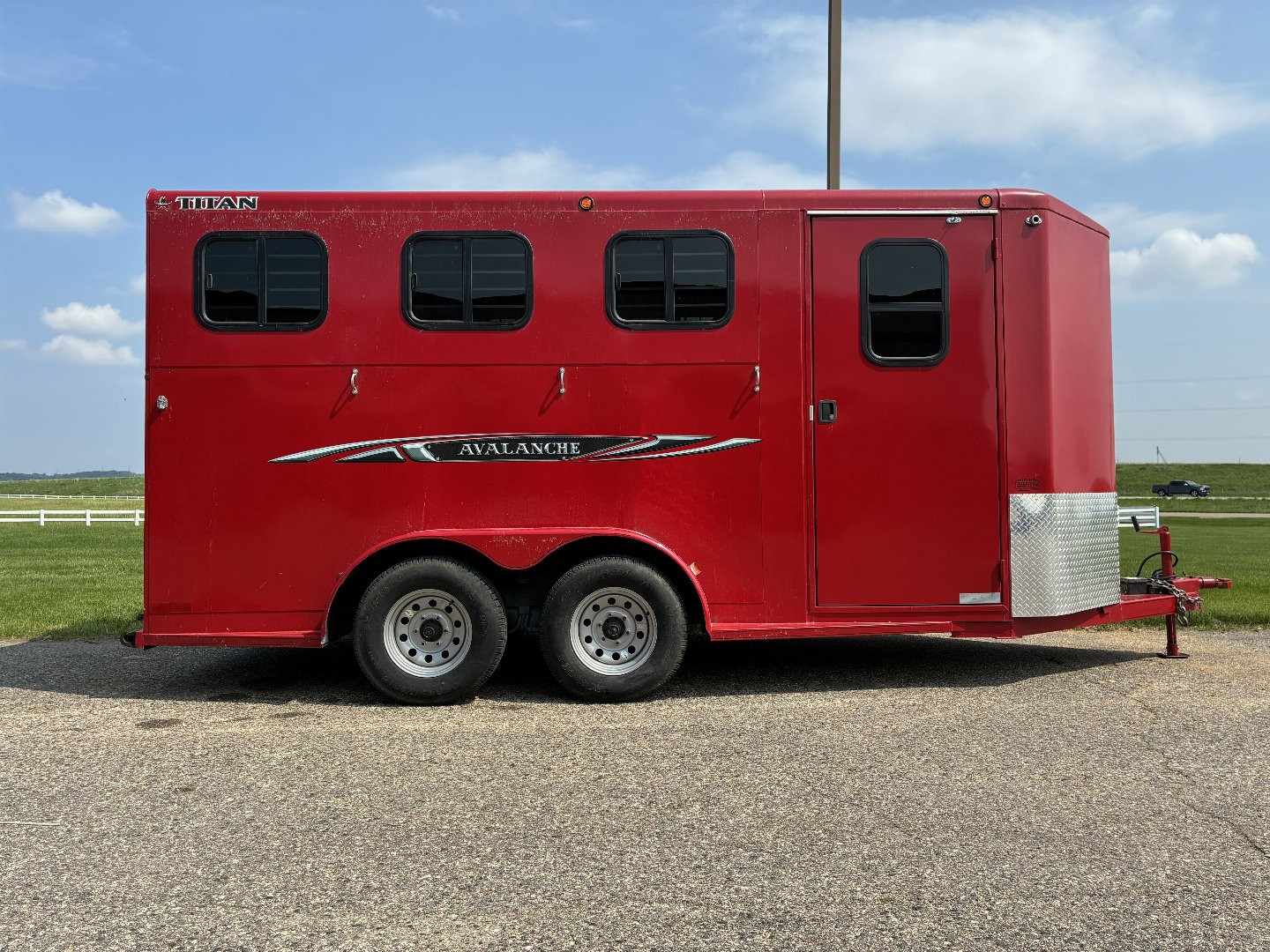 Used 2016 Titan 3H BP Avalanche Horse Trailer