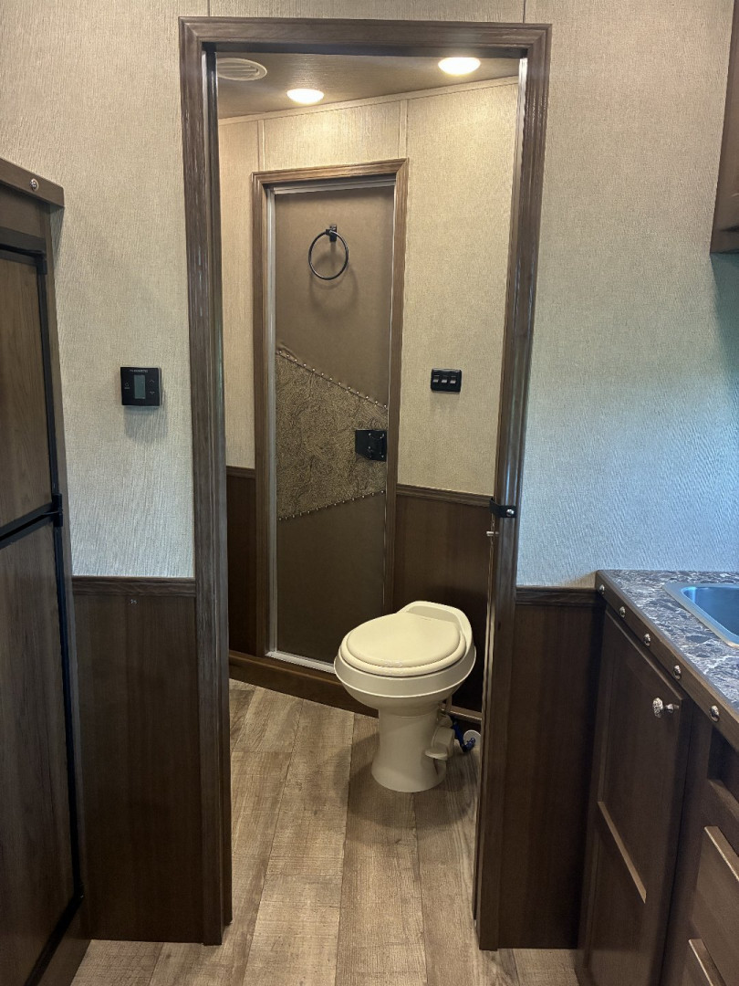 New 2025 SMC P829SR 2H 9' LQ Horse Trailer