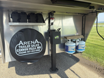 New 2025 SMC P829SR 2H 9' LQ Horse Trailer