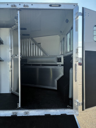 New 2025 SMC P829SR 2H 9' LQ Horse Trailer