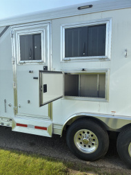 New 2025 SMC P829SR 2H 9' LQ Horse Trailer