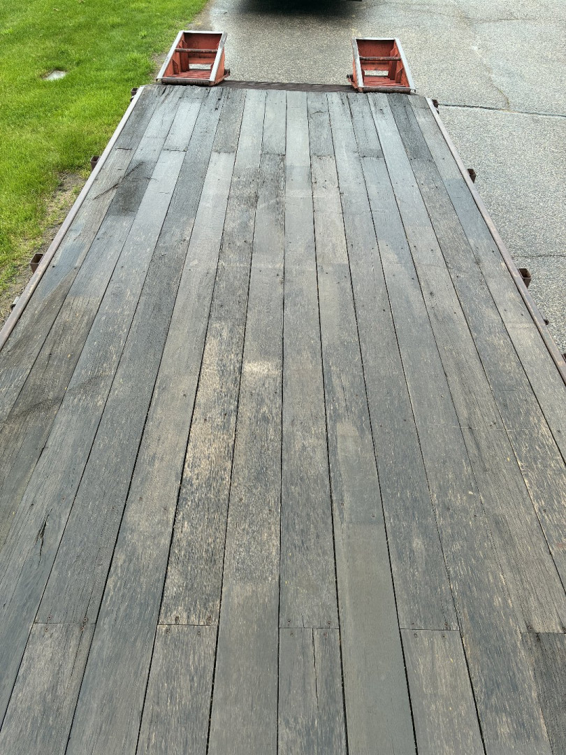 Used 1995 Towmaster Deckover Trailer