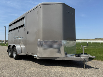 New 2025 Titan Avalanche II 3H BP Horse Trailer