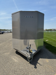 New 2025 Titan Avalanche II 3H BP Horse Trailer