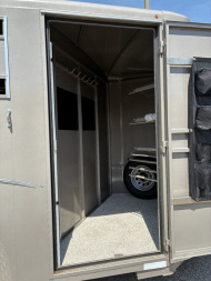 New 2025 Titan Avalanche II 3H BP Horse Trailer