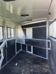 Used 2017 Shadow 3H GN Weekender Horse Trailer