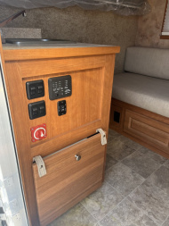Used 2017 Shadow 3H GN Weekender Horse Trailer