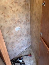 Used 2017 Shadow 3H GN Weekender Horse Trailer