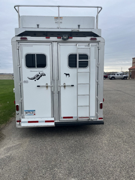 Used 2016 Platinum 2H 10'4" LQ Horse Trailer
