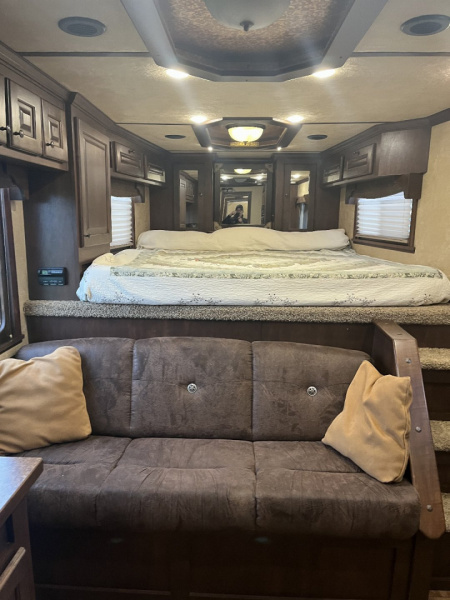 Used 2016 Platinum 2H 10'4" LQ Horse Trailer