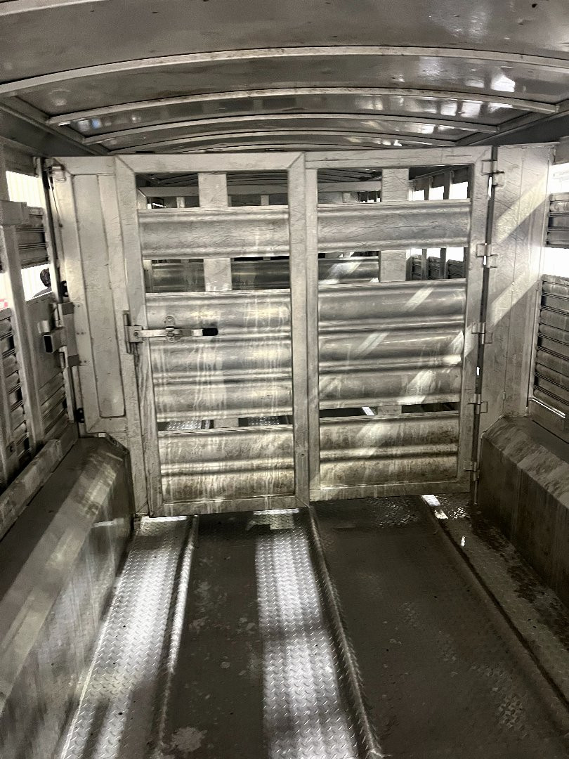 Used 2017 Platinum 8'x 34' Stock Combo Stock / Stock Combo Trailer
