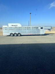 Used 2017 Platinum 8'x 34' Stock Combo Stock / Stock Combo Trailer
