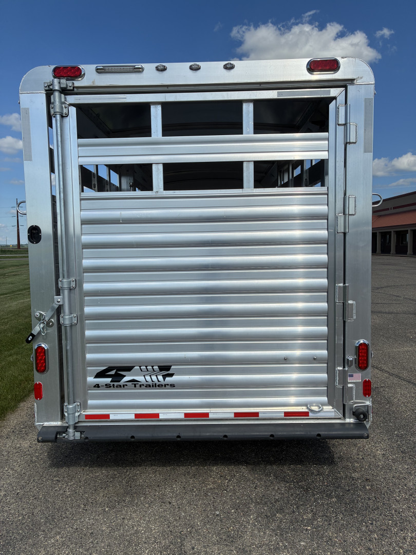 New 2025 4-Star Trailers 20' St/Combo GN Trailer