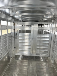 New 2025 4-Star Trailers 24' St GN Trailer