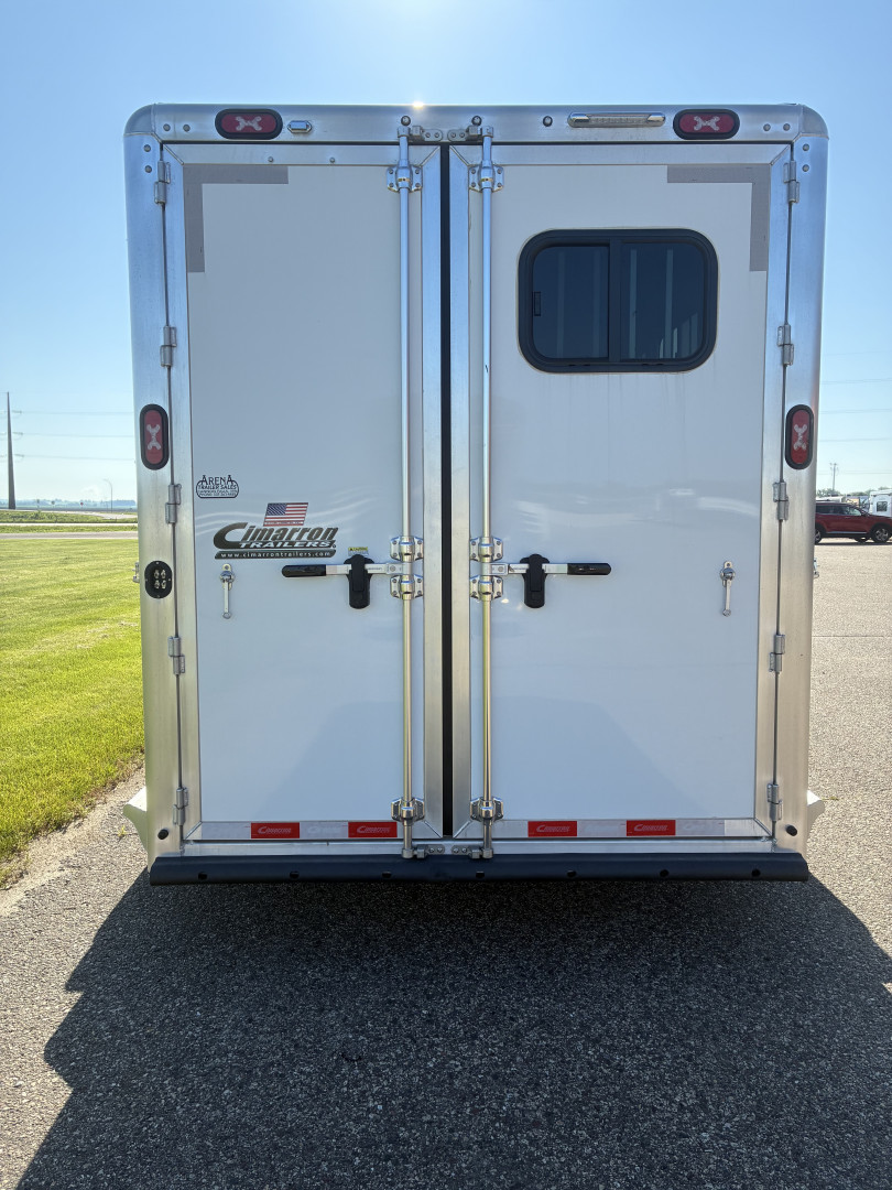 New 2025 Cimarron Trailers 3H BP RTG Horse Trailer