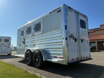 New 2025 Cimarron Trailers 3H BP RTG Horse Trailer