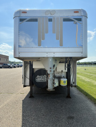 Used 2000 C&C 6H LQ Midtack Horse Trailer