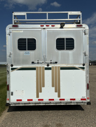 Used 2000 C&C 6H LQ Midtack Horse Trailer