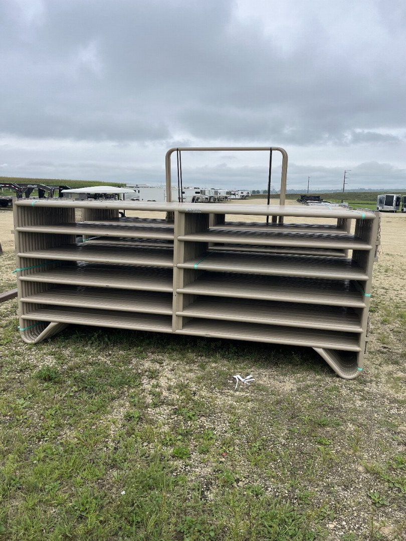 New 2025 Hutchison HW Brand Equine Panel Six Rail 12' - MK Korrals Farm / Ranch