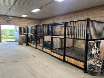New 2025 Hutchison HW Brand Traditional Horse Stalls- MK Korrals Farm / Ranch
