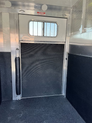 New 2025 4-Star Trailers 6-9 Horse Head to Head Horse Trailer