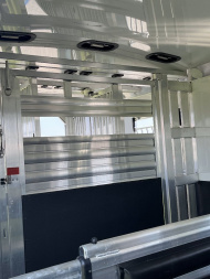 New 2025 4-Star Trailers 6-9 Horse Head to Head Horse Trailer