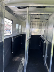 New 2025 4-Star Trailers 6-9 Horse Head to Head Horse Trailer