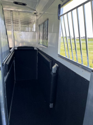 New 2025 4-Star Trailers 6-9 Horse Head to Head Horse Trailer